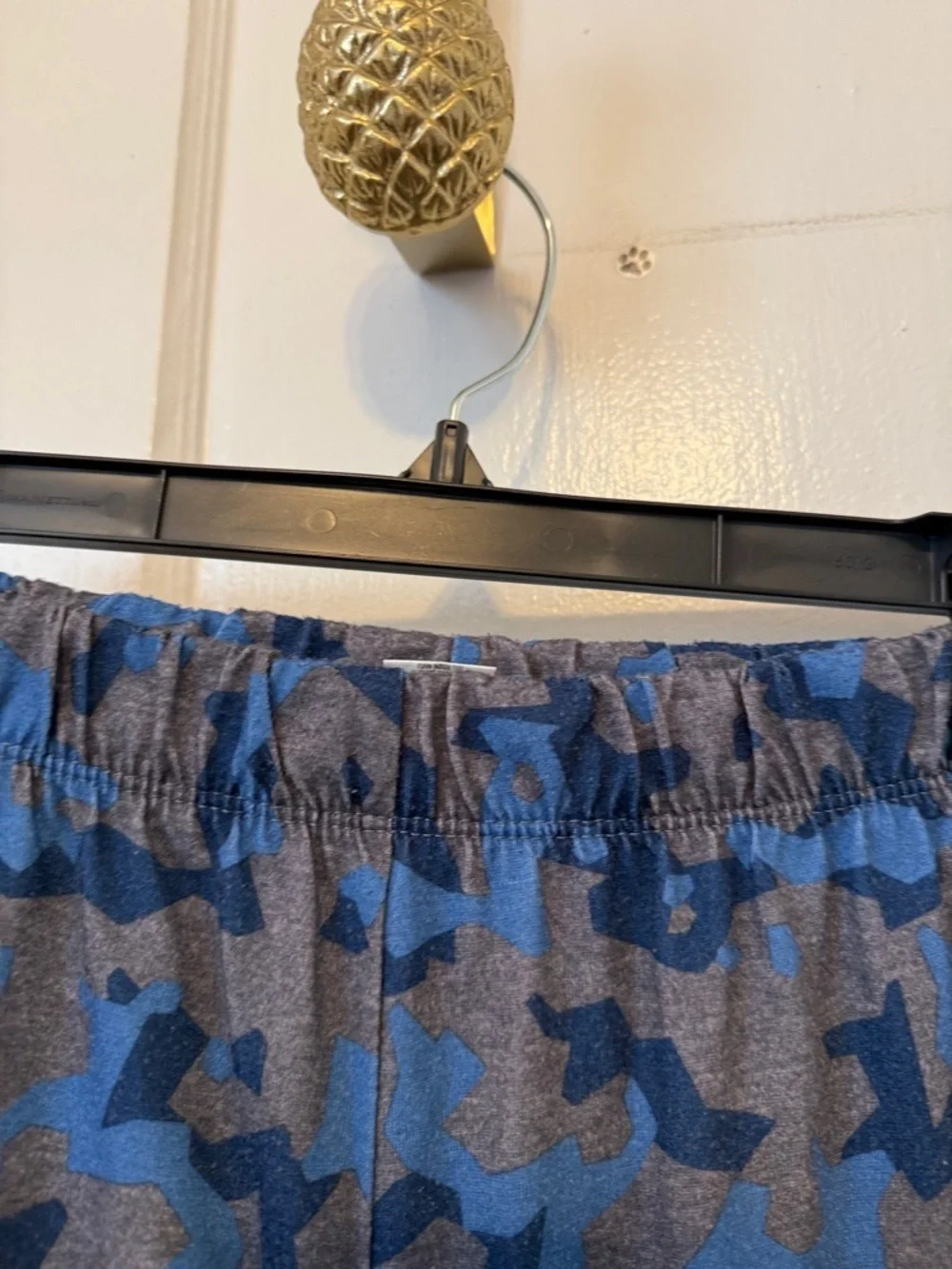 Eddie Bauer Blue and Gray Camouflage Lounge Pants youth L